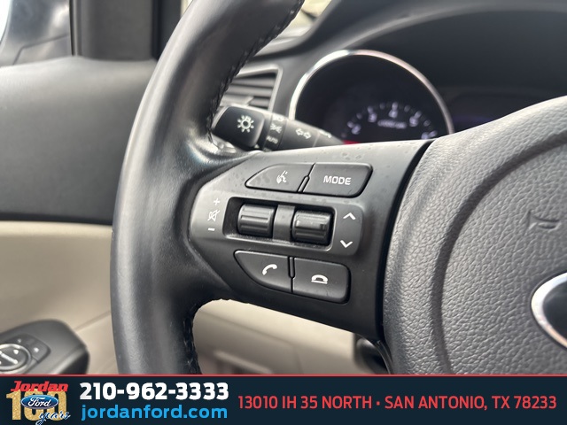 Used Car 2021 Kia Sedona  Ex For Sale Under $20,000 In San Antonio, Texas