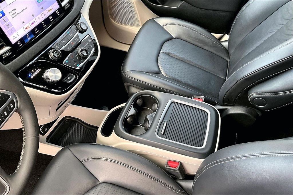 2024 Chrysler Pacifica Touring L Silver at Big Star Buick GMC