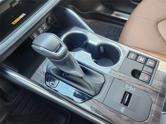 2025 Toyota Highlander Hybrid Limited Silver at Community Toyota