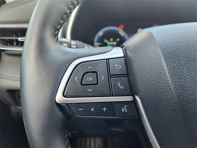 2025 Toyota Highlander Hybrid Limited Silver at Community Toyota