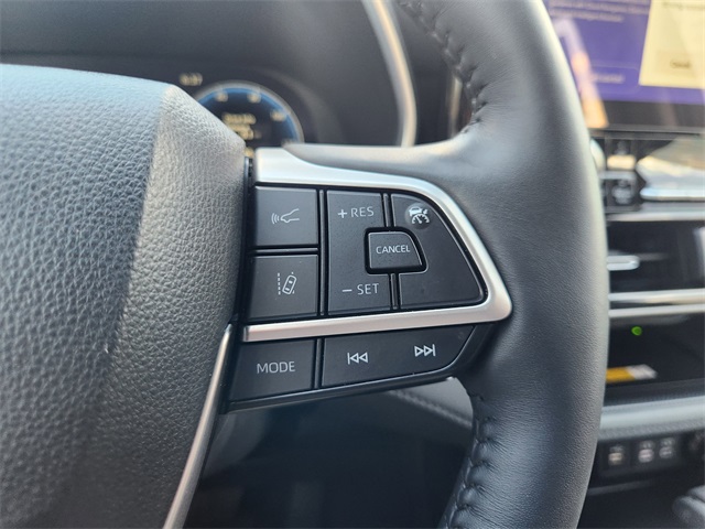 2025 Toyota Highlander Hybrid Limited Silver at Community Toyota