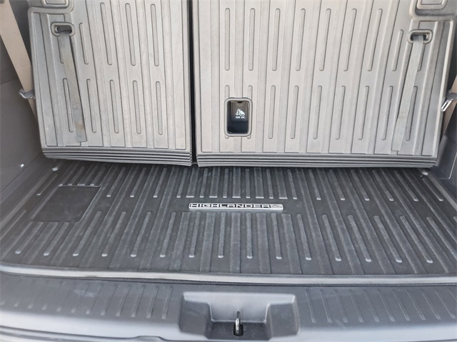 2025 Toyota Highlander Hybrid Limited Silver at Community Toyota