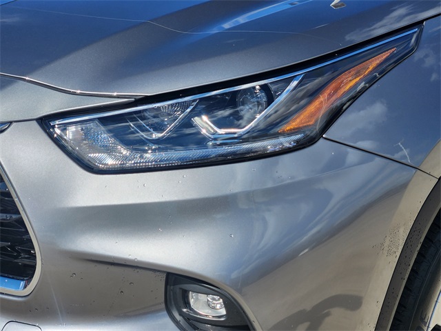 2025 Toyota Highlander Hybrid Limited Silver at Community Toyota