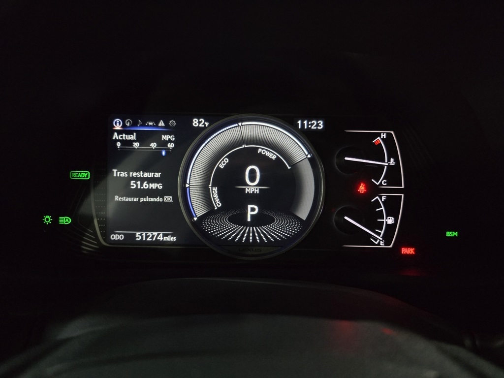 Thumbnail: 2024 Lexus UX - 18