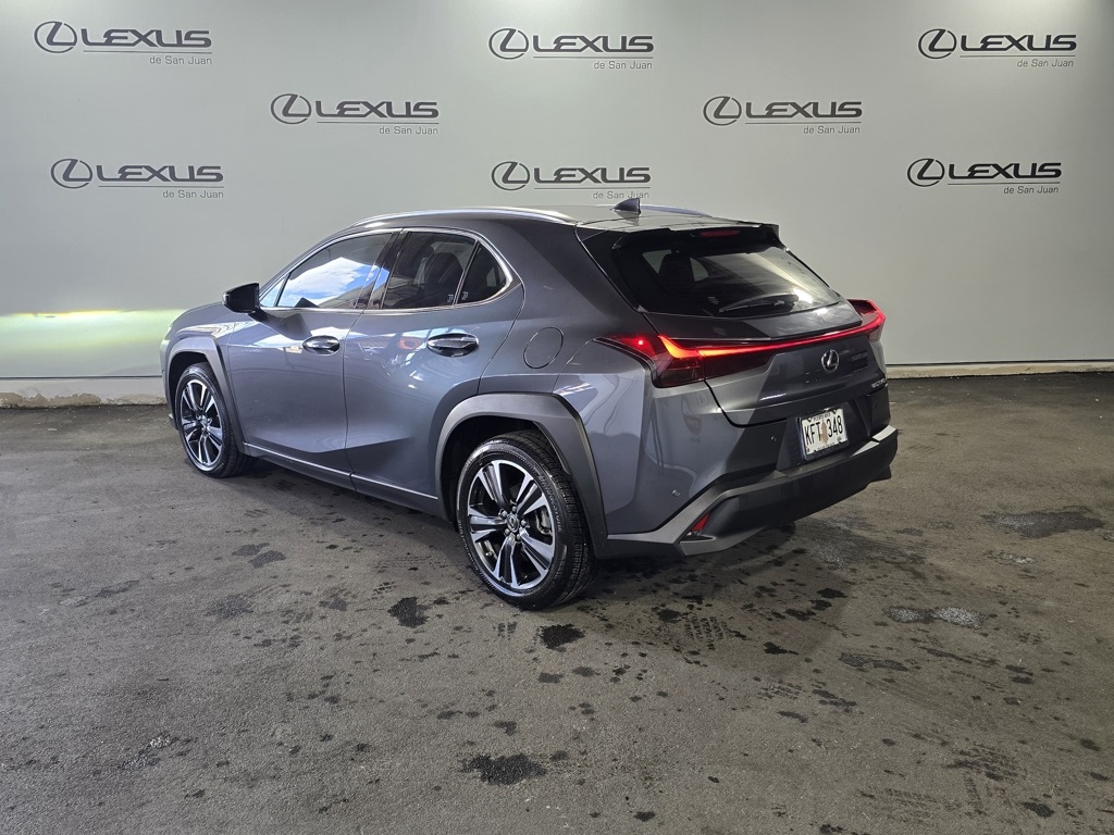 Thumbnail: 2024 Lexus UX - 8
