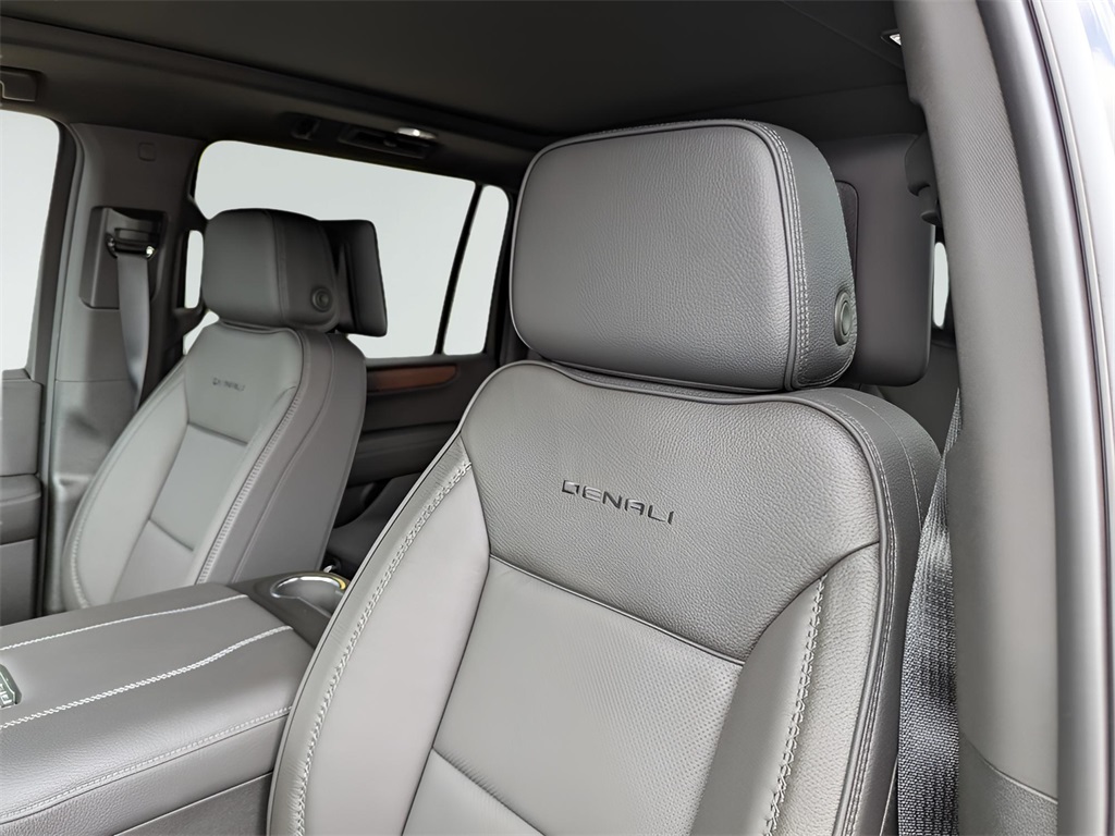 New Car 2025 Gmc Yukon Xl  Denali For Sale Under $100,000 In Austin, Texas
