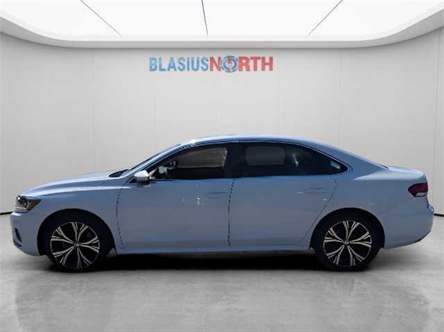 2021 Volkswagen Passat 2.0T SE FWD