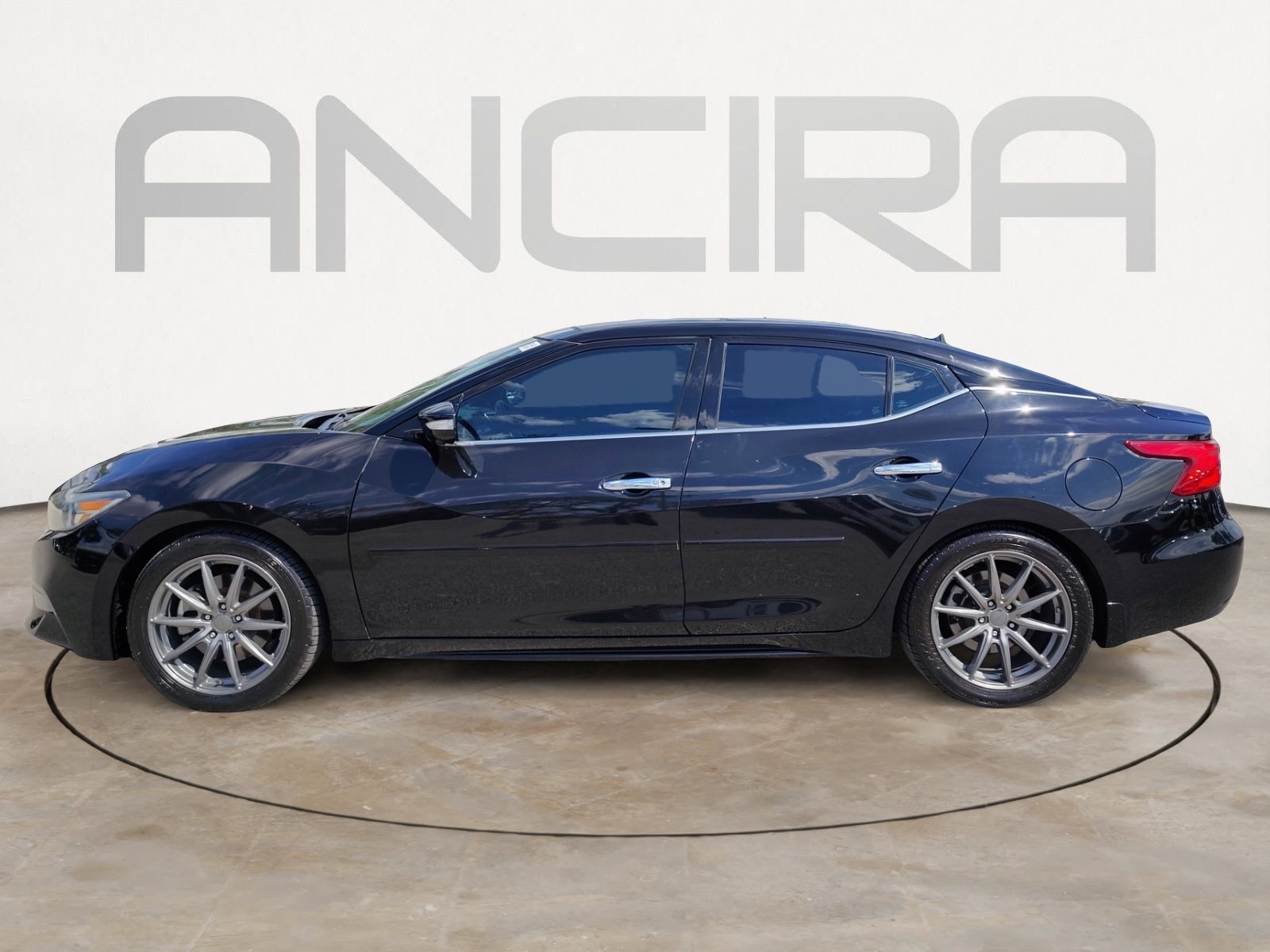 Used Car 2017 Nissan Maxima  Platinum For Sale Under $15,000 In San Antonio, Texas