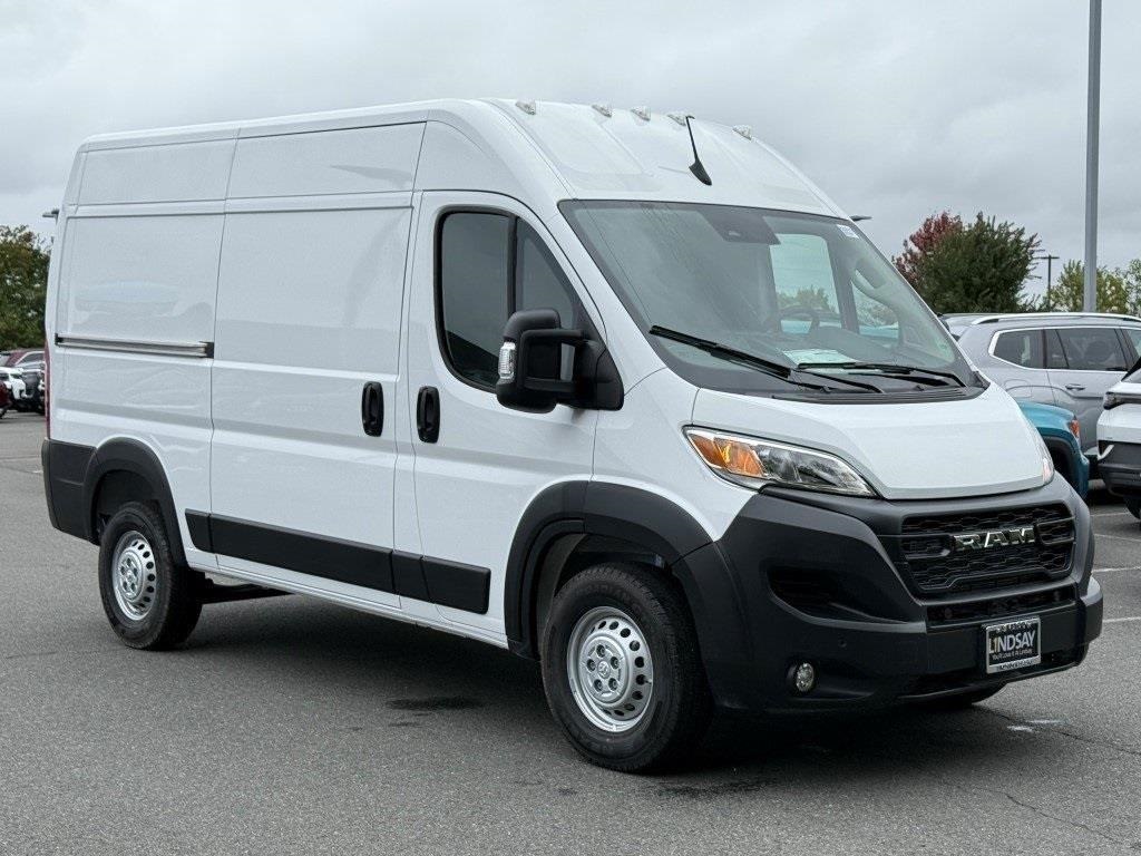 2026 RAM ProMaster 1500 Tradesman 136 High Roof Cargo Van FWD