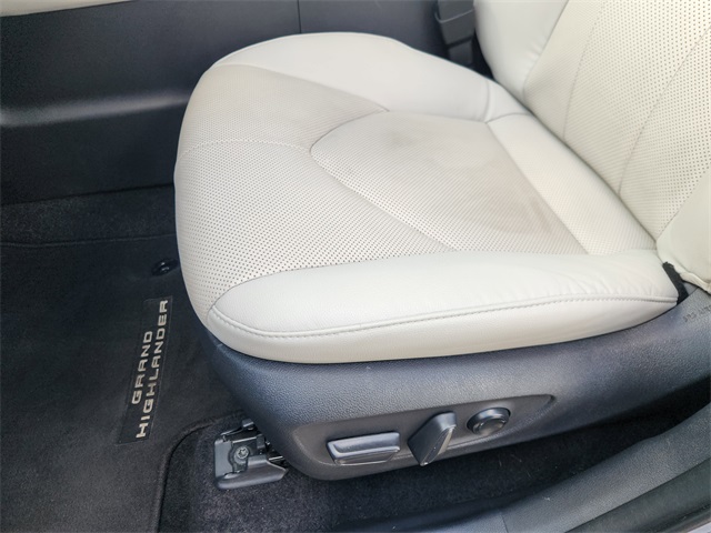 2024 Toyota Grand Highlander Limited Silver at Legacy Ford