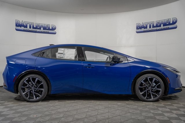 ToyotaPrius Plug-In Hybrid12