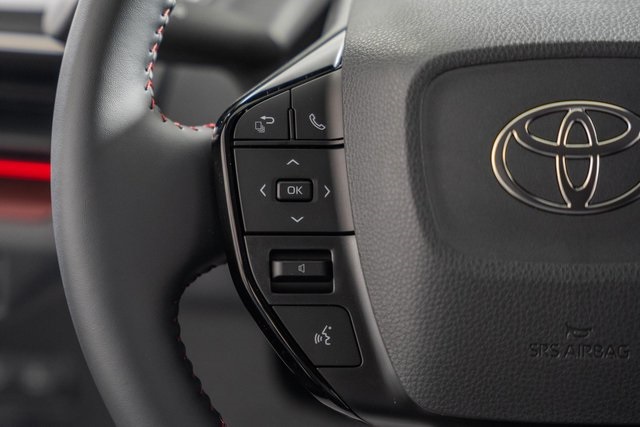 ToyotaPrius Plug-In Hybrid31