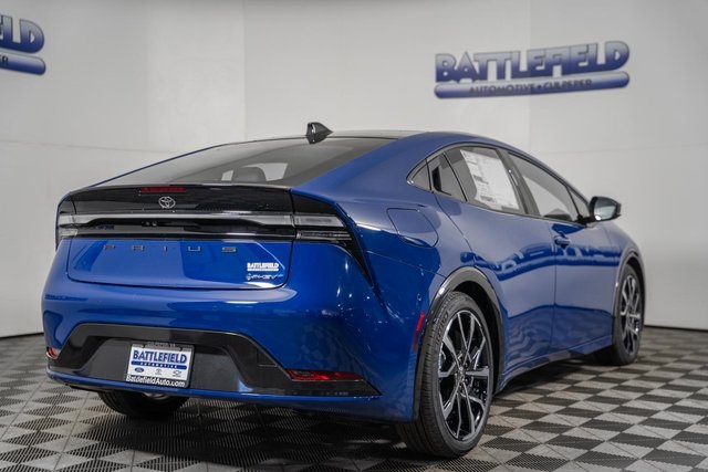 ToyotaPrius Plug-In Hybrid6