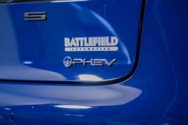 ToyotaPrius Plug-In Hybrid8