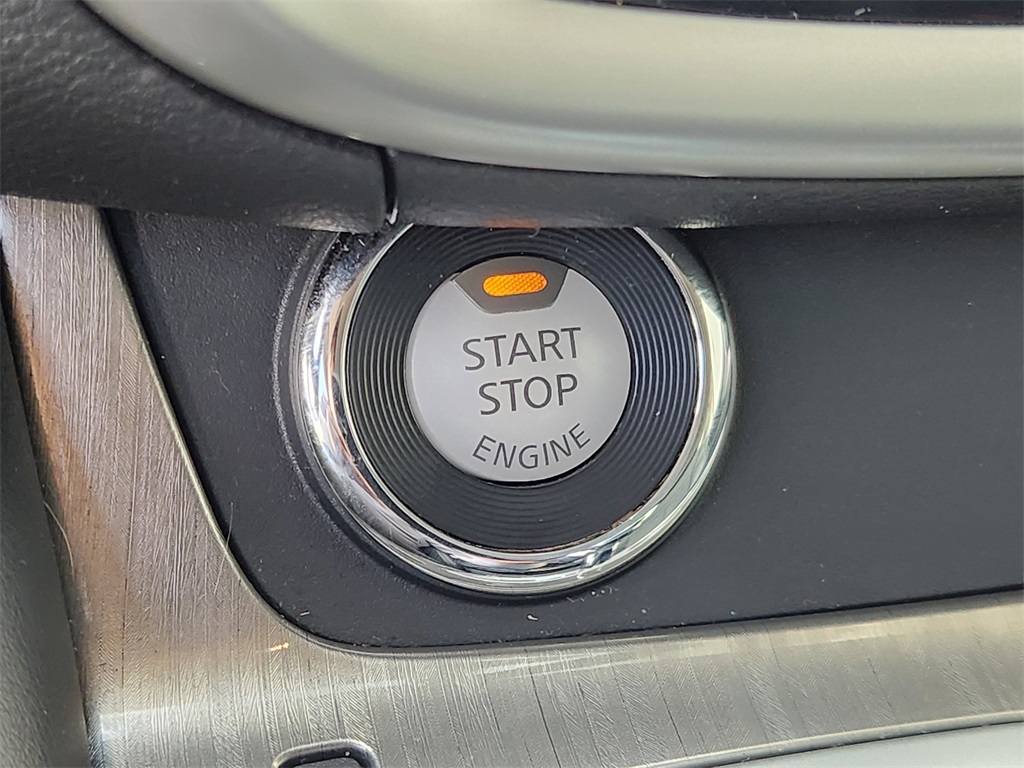 2018 Nissan Murano Platinum Silver at DeMontrond Mazda
