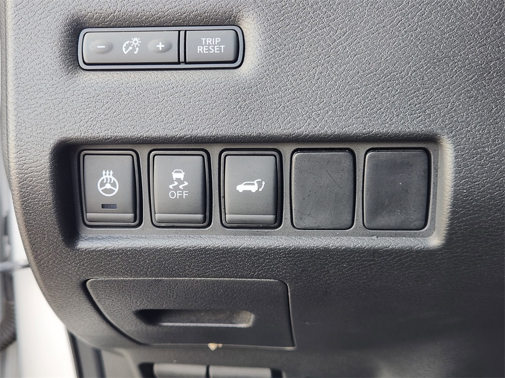 2018 Nissan Murano Platinum Silver at DeMontrond Mazda