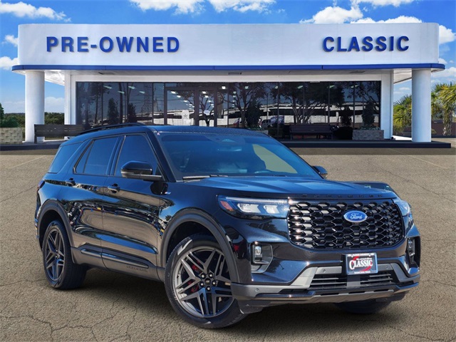 2025 Ford Explorer ST-Line AWD