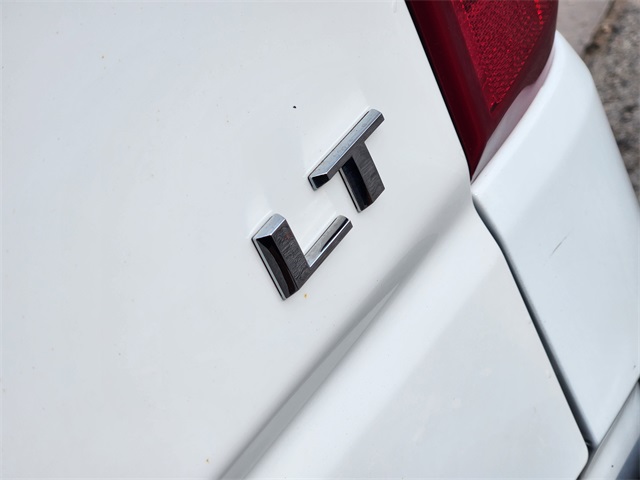 2022 Chevrolet Silverado 1500 LT - 11