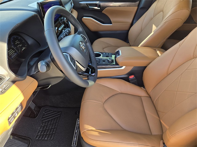 2026 Toyota Highlander Platinum Black at Gullo Toyota