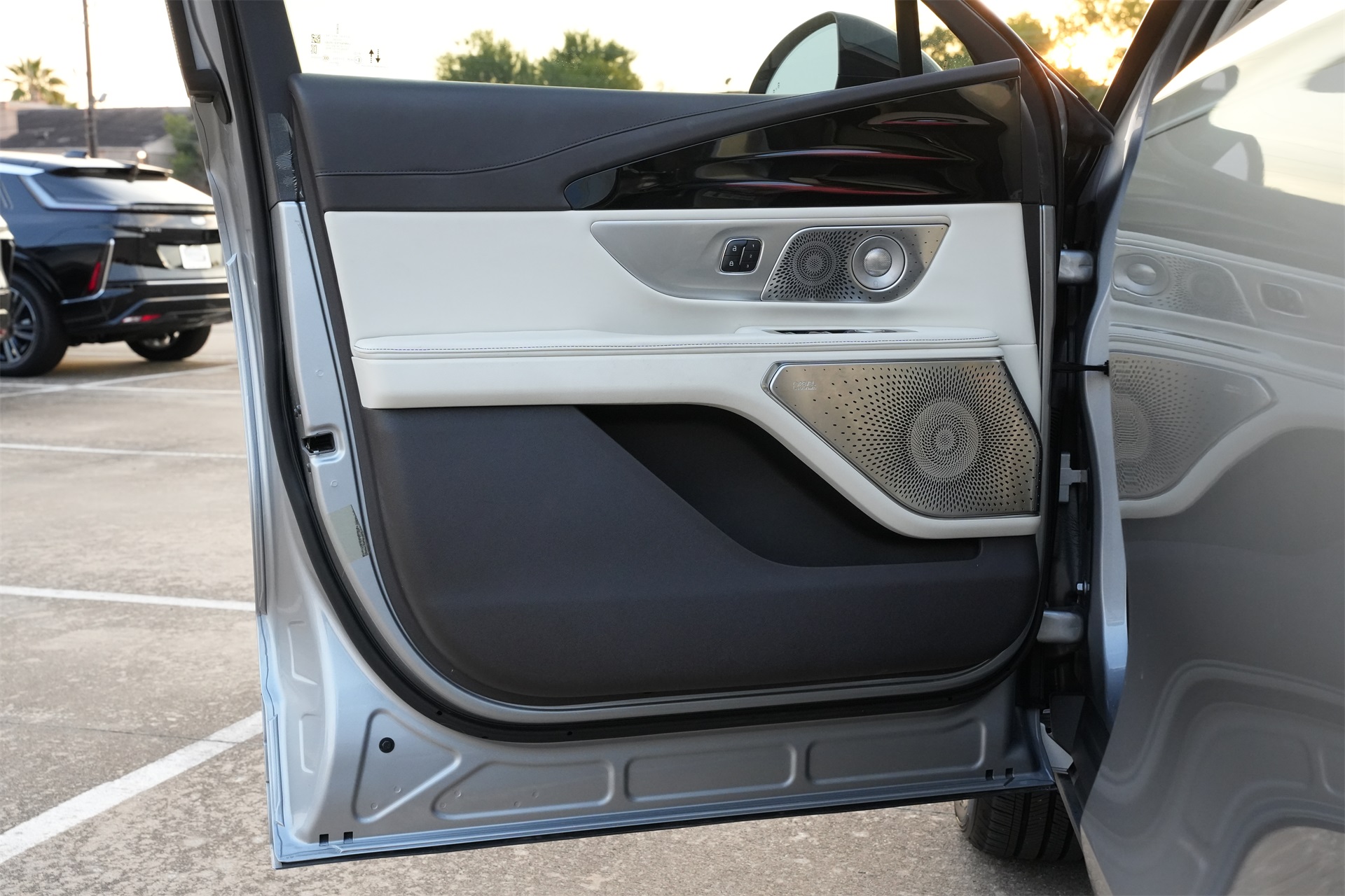 2024 Lincoln Nautilus Black Label Silver at Classic Chevrolet Galveston