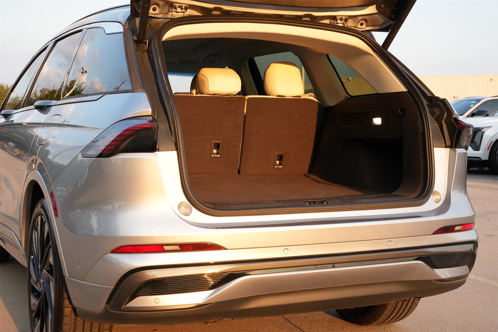 2024 Lincoln Nautilus Black Label Silver at Classic Chevrolet Galveston