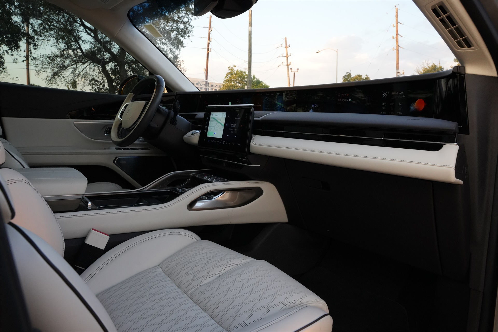 2024 Lincoln Nautilus Black Label Silver at Classic Chevrolet Galveston