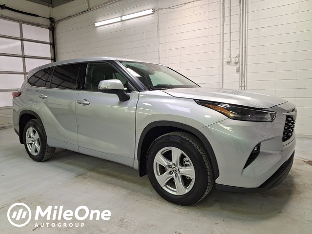 2022 Toyota Highlander LE AWD