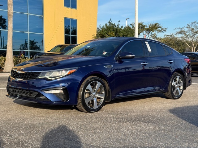 2020 Kia Optima S FWD