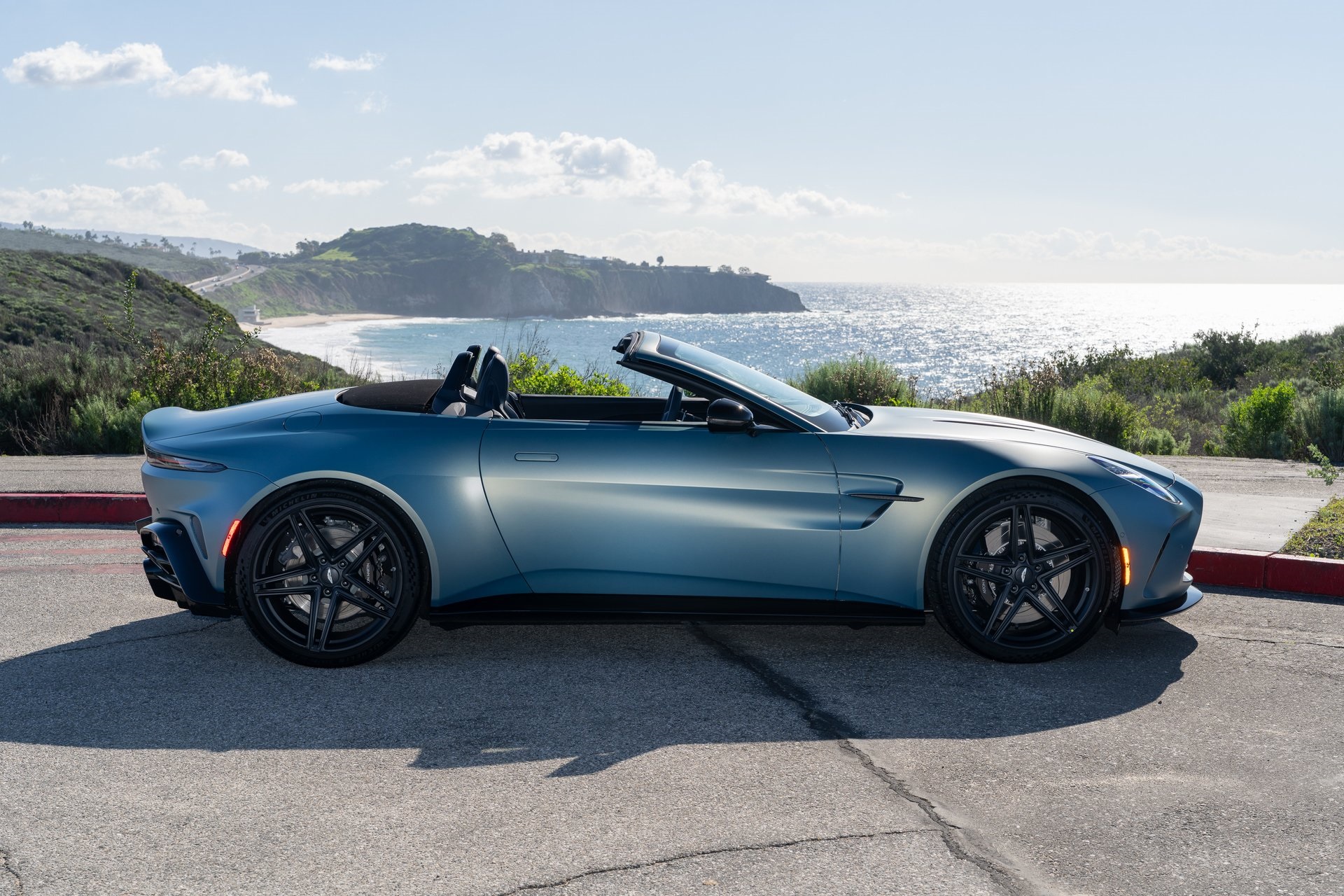 Aston Martin 2026 Vantage 