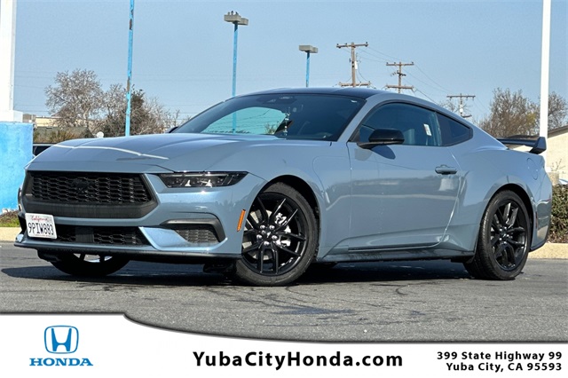 2024 Ford Mustang EcoBoost Fastback RWD