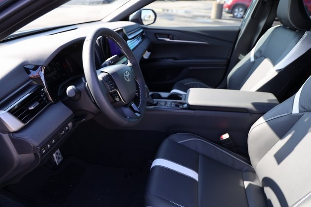 2026 Toyota Camry SE - 9