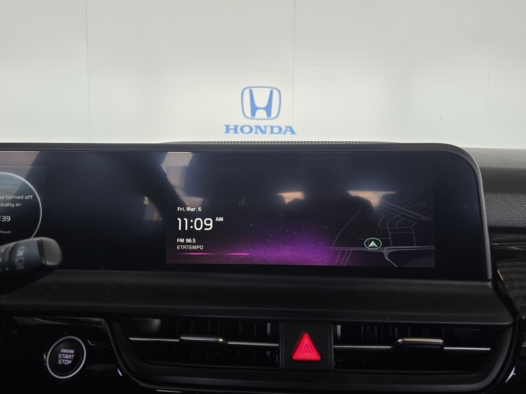 Thumbnail: 2024 Kia Seltos - 29