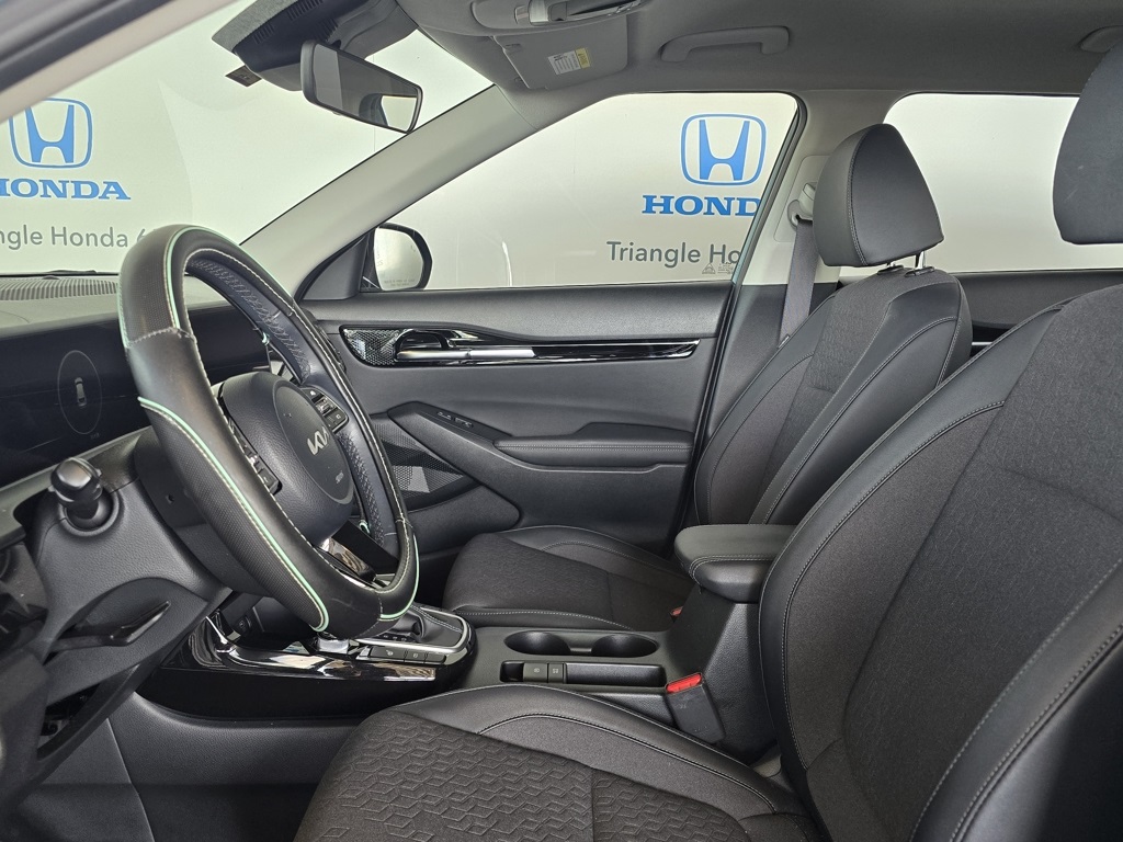 Thumbnail: 2024 Kia Seltos - 9