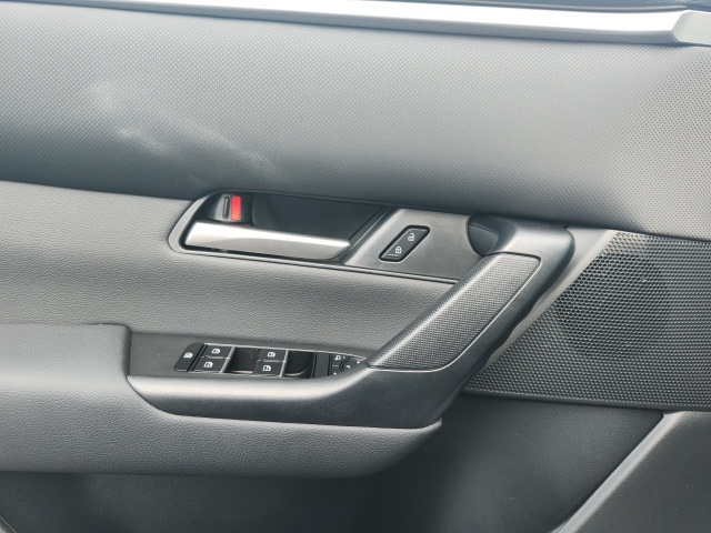 2025 Mazda CX-50 Hybrid Preferred - 9