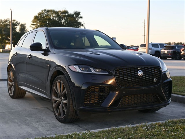 2023 Jaguar F-PACE SVR