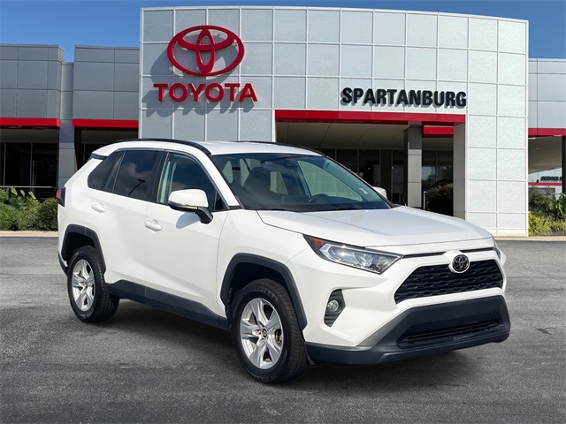 2021 Toyota RAV4 XLE FWD