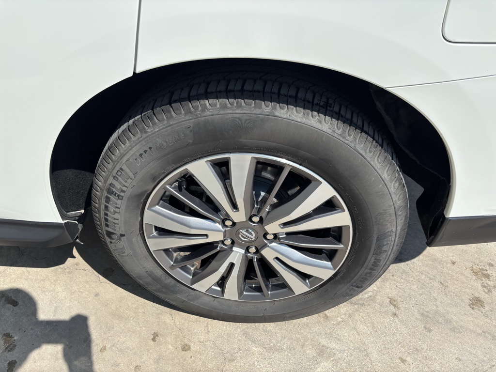 Used Car 2020 Nissan Pathfinder  Sl For Sale In Austin, Texas