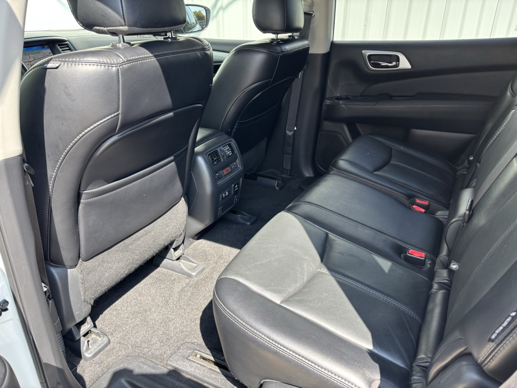 Used Car 2020 Nissan Pathfinder  Sl For Sale In Austin, Texas