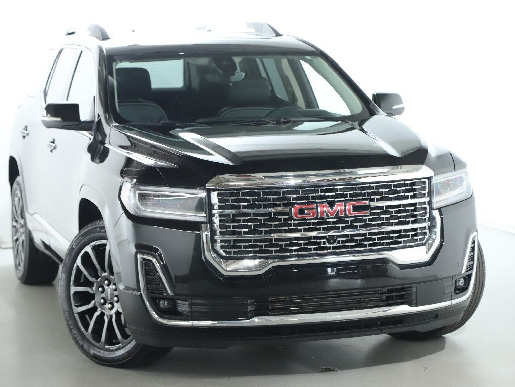 2023 GMC Acadia Denali AWD