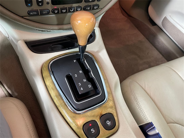 Used 2000 Jaguar S-TYPE For Sale in Bremerton, WA
