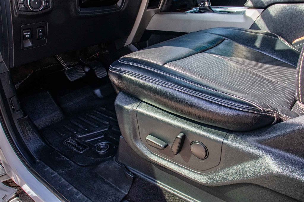 Used Car 2019 Ford F-150  Lariat For Sale Under $35,000 In San Marcos, Texas