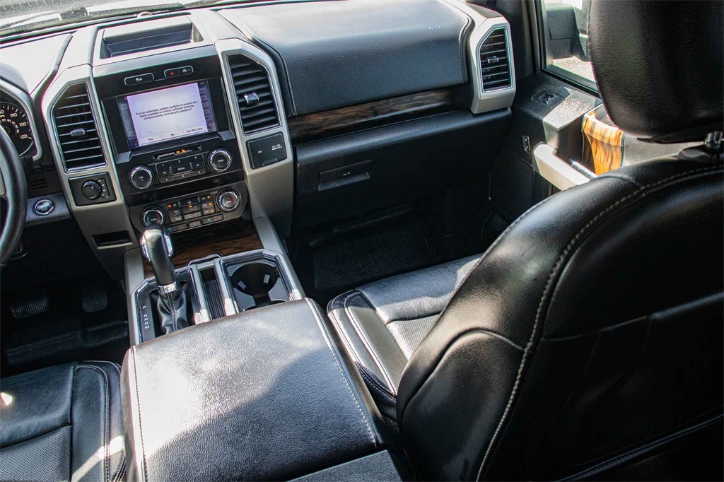 Used Car 2019 Ford F-150  Lariat For Sale Under $35,000 In San Marcos, Texas
