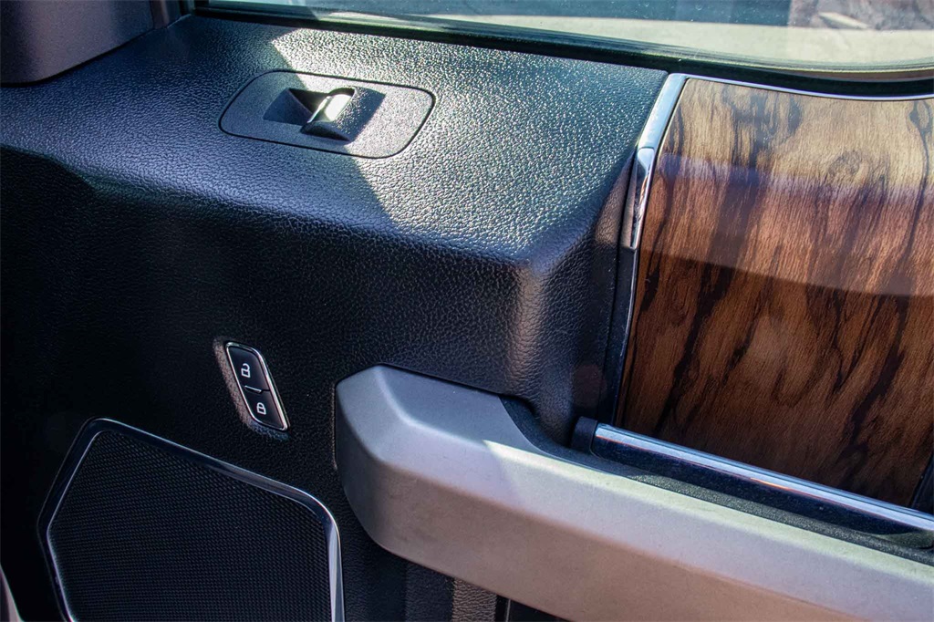 Used Car 2019 Ford F-150  Lariat For Sale Under $35,000 In San Marcos, Texas
