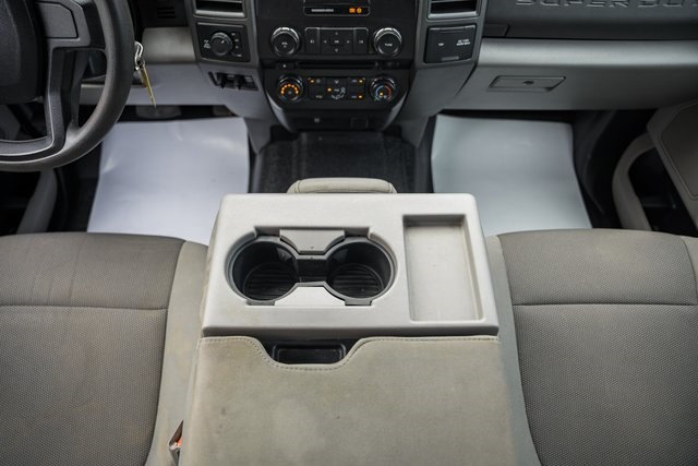 FordF-250SD28