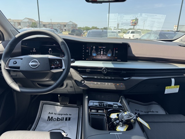 2026 Nissan Murano Platinum photo 3