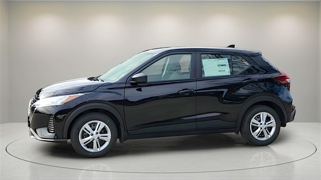 2025 Nissan Kicks Play