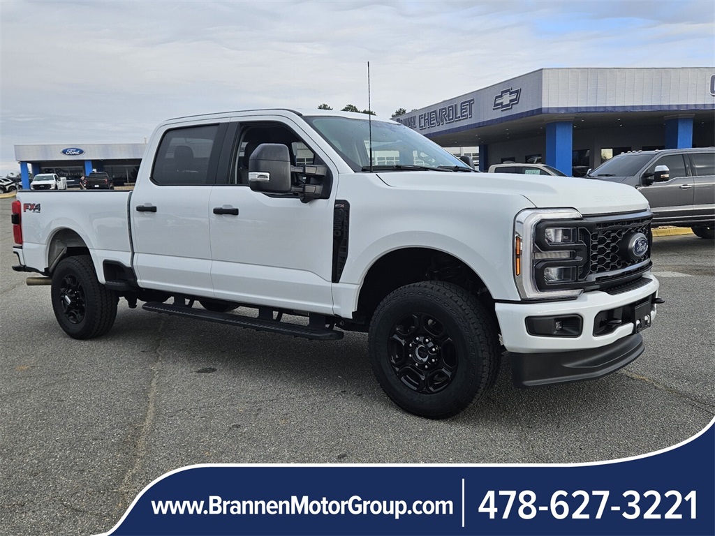 2024 Ford F-250 Super Duty XL Crew Cab 4WD