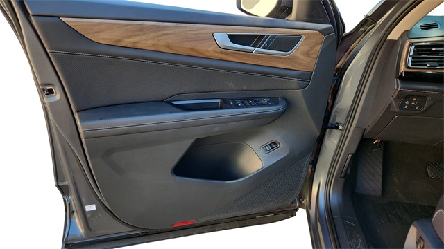 2025 Volkswagen Atlas