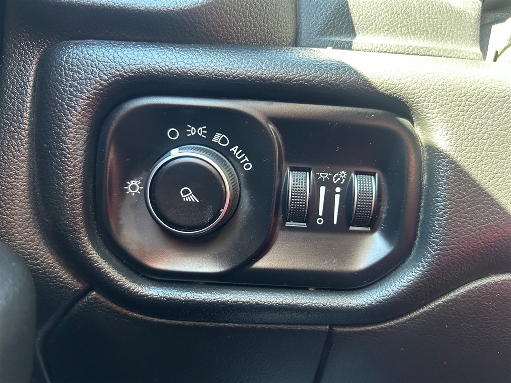 Used Car 2020 Ram 2500  Tradesman For Sale Under $25,000 In Floresville, Texas