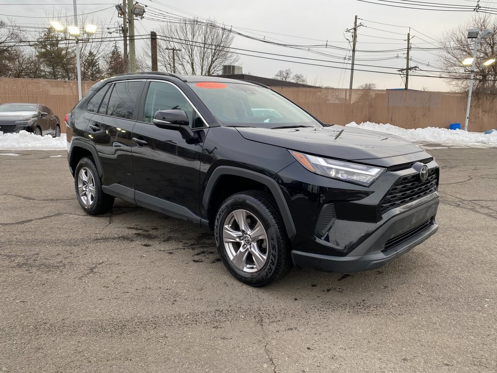 2023 Toyota RAV4 XLE FWD